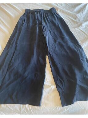 Alice and Olivia women’s black wide leg pants size S